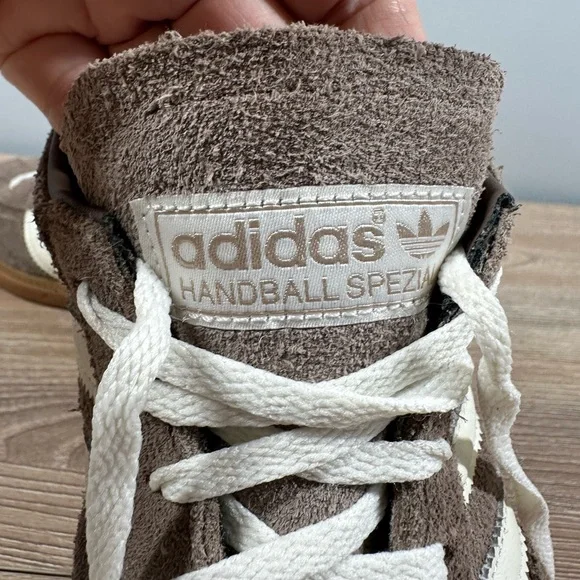 Adidas Handball Spezial Sneakers Earth Strata Off White Gum 9.5 - Picture 10 of 11
